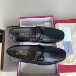 Ferragamo Fashion Cowhide Business Shoes For Men Black