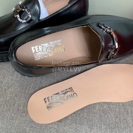 Ferragamo Fashion Cowhide Casual Shoes For Men Black