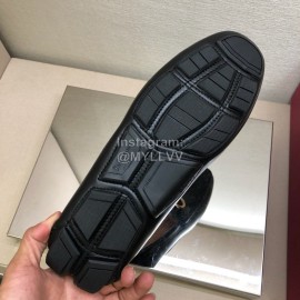 Ferragamo Black Cowhide Gancini Buckle Business Shoes For Men