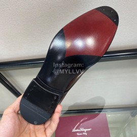 Ferragamo Cowhide Metal Buckle Business Shoes For Men Coffee