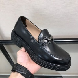 Ferragamo Gancini Buckle Cowhide Business Shoes For Men Black
