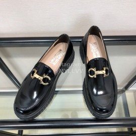 Ferragamo Gancini Buckle Black Cowhide Business Shoes For Men