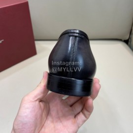 Ferragamo Calf Leather Business Loafers For Men Gray