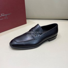 Ferragamo Calf Leather Business Loafers For Men Black