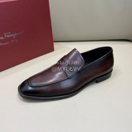 Ferragamo Calf Leather Business Loafers For Men Reddish Brown
