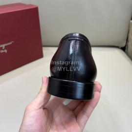 Ferragamo Calf Leather Business Loafers For Men Reddish Brown