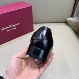 Ferragamo Classic Lace Up Leather Shoes For Men 