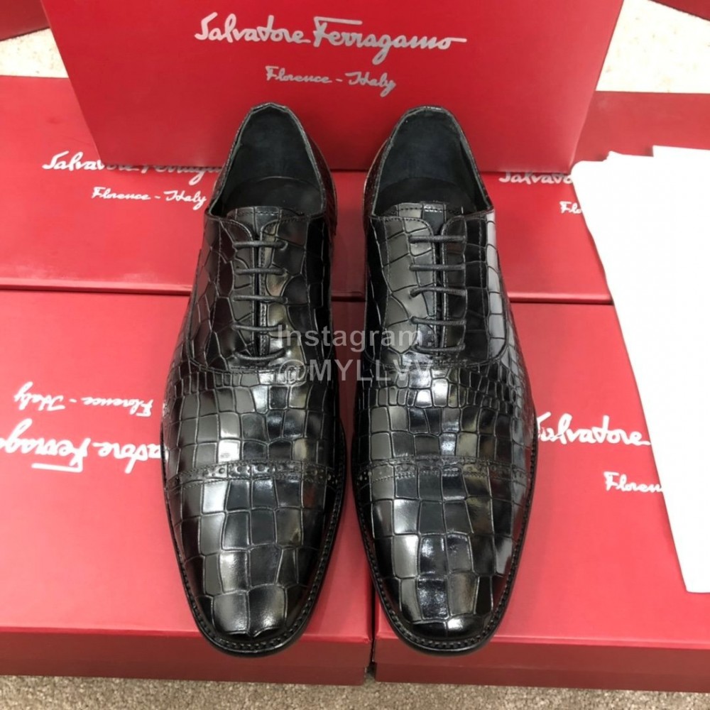 Ferragamo Calf Leather Lace Up Business Shoes For Men Black