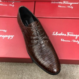 Ferragamo Calf Leather Lace Up Business Shoes For Men Brown