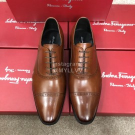 Ferragamo Lace Up Calf Leather Business Shoes For Men Brown