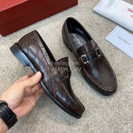 Ferragamo Calf Leather Gancini Buckle Business Shoes For Men Coffee