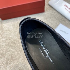 Ferragamo Calf Leather Gancini Buckle Business Shoes For Men 