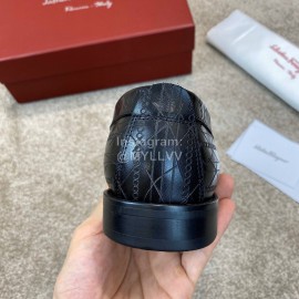 Ferragamo Calf Leather Gancini Buckle Business Shoes For Men 