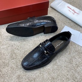 Ferragamo Calf Leather Gancini Buckle Business Shoes For Men 