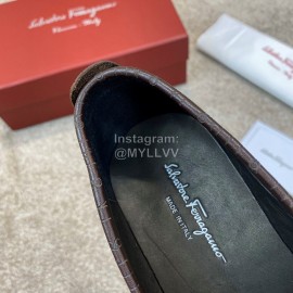 Ferragamo Calf Leather Gancini Buckle Business Shoes Coffee For Men 