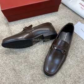 Ferragamo Calf Leather Gancini Buckle Business Shoes For Men Brown