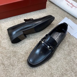 Ferragamo Black Calf Leather Gancini Buckle Business Shoes For Men 