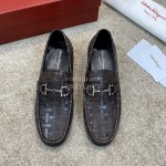Ferragamo Calf Leather Gancini Buckle Business Loafers For Men 