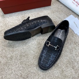 Ferragamo Calf Leather Gancini Buckle Business Loafers For Men Black