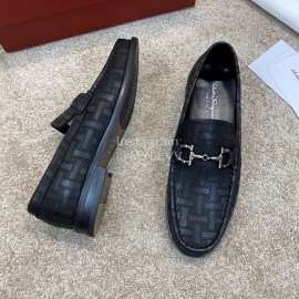 Ferragamo Calf Leather Gancini Buckle Business Loafers For Men Black