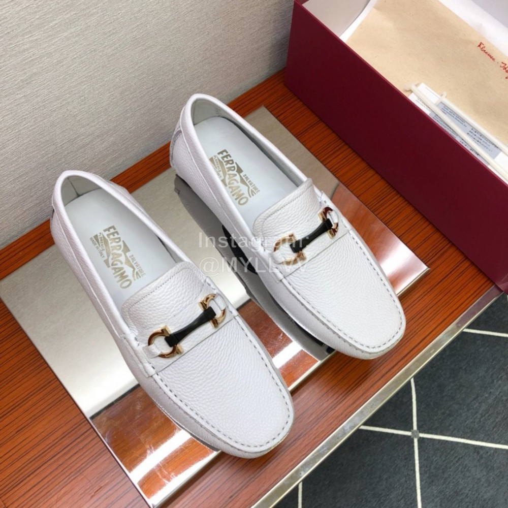 Ferragamo Fashion Leather Gancini Buckle Loafers For Men White