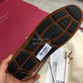 Ferragamo Fashion Leather Gancini Buckle Loafers For Men Brown