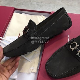 Ferragamo Fashion Leather Gancini Buckle Loafers For Men Gray