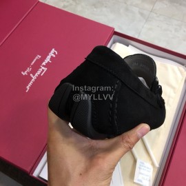 Ferragamo Fashion Leather Gancini Buckle Loafers For Men Black