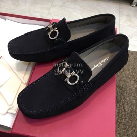 Ferragamo Fashion Leather Gancini Buckle Loafers For Men Navy