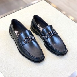 Ferragamo Classic Leather Gancini Buckle Loafers For Men 