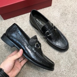 Ferragamo Classic Leather Gancini Buckle Business Loafers For Men Black 