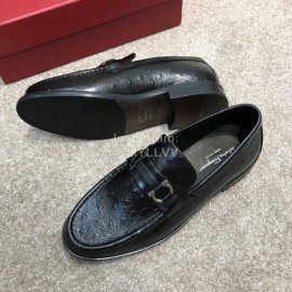 Ferragamo Classic Leather Gancini Buckle Business Loafers For Men Black 