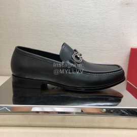 Ferragamo New Leather Gancini Buckle Business Loafers For Men Black