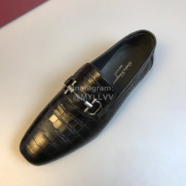 Ferragamo Crocodile Pattern Leather Gancini Buckle Business Shoes For Men Black