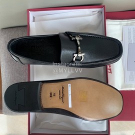 Ferragamo Palmprint Leather Gancini Buckle Business Shoes For Men Black