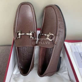 Ferragamo Palmprint Leather Gancini Buckle Business Shoes For Men Coffee