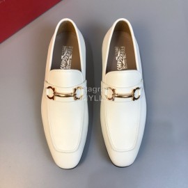 Ferragamo Leather Gancini Buckle Business Shoes For Men White