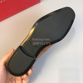 Ferragamo Leather Gancini Buckle Business Shoes For Men Brown