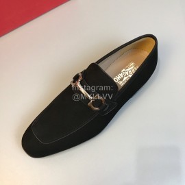 Ferragamo Black Leather Gancini Buckle Business Shoes For Men 