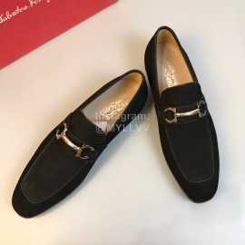 Ferragamo Black Leather Gancini Buckle Business Shoes For Men 