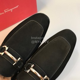 Ferragamo Black Leather Gancini Buckle Business Shoes For Men 