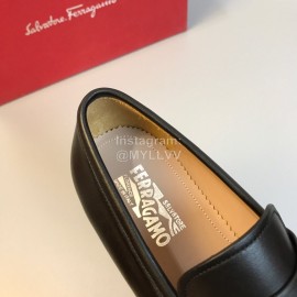 Ferragamo Black Calf Leather Gancini Buckle Business Shoes For Men 