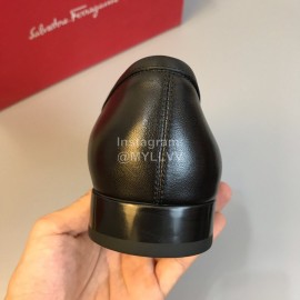 Ferragamo Black Calf Leather Gancini Buckle Business Shoes For Men 