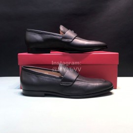 Ferragamo Soft Leather Business Casual Shoes For Men Black