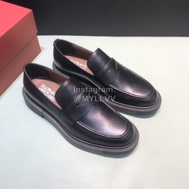 Ferragamo Black Palmprint Leather Business Casual Shoes For Men 