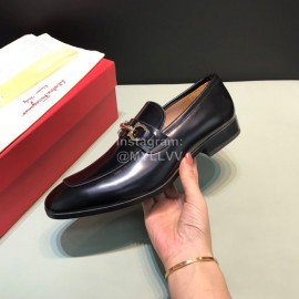 Ferragamo Calf Leather Gancini Buckle Business Shoes For Men Reddish Brown