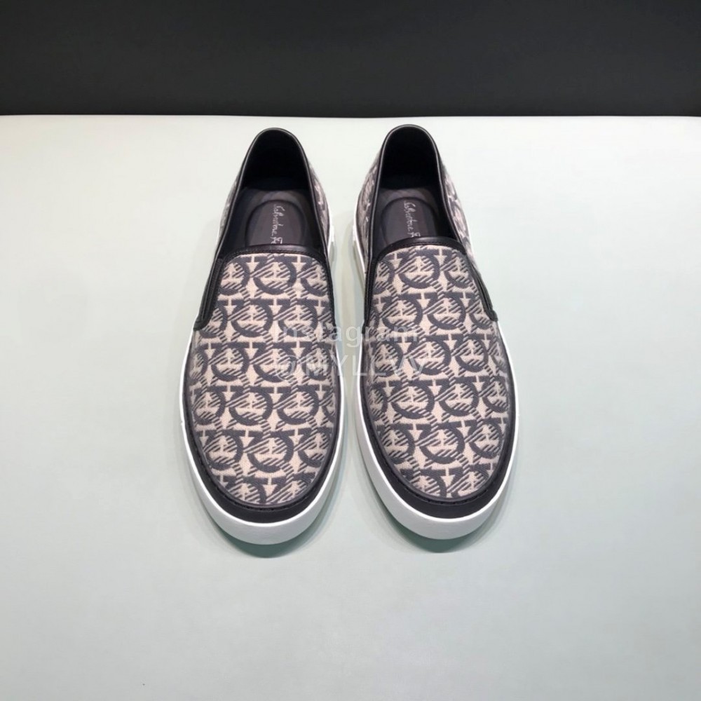 Ferragamo Printed Leather Casual Shoes For Men Black