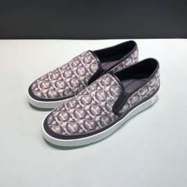 Ferragamo Printed Leather Casual Shoes For Men Black