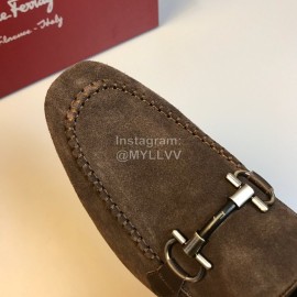 Ferragamo Cowhide Velvet Gancini Buckle Casual Shoes For Men Brown