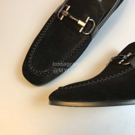 Ferragamo Cowhide Velvet Gancini Buckle Casual Shoes For Men Black